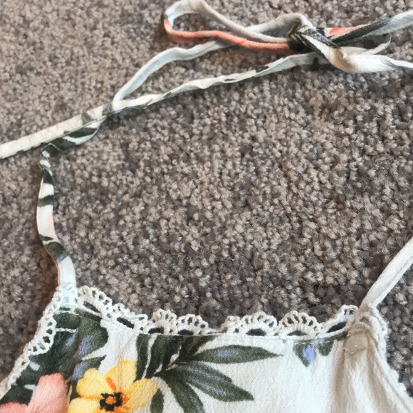 Forever 21 Tropical Halter Crop Top - Picture 3 of 6